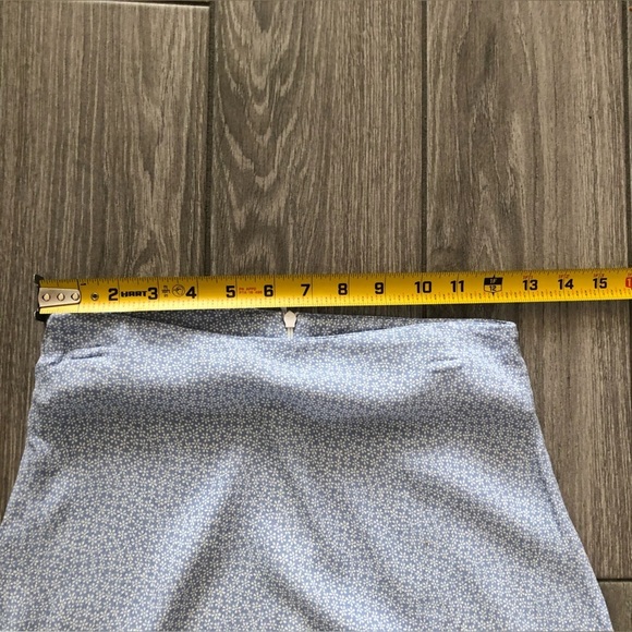 Brandy Melville|Ditsy floral pastel chalk blue mini skirt in silky satin style, - Picture 9 of 10